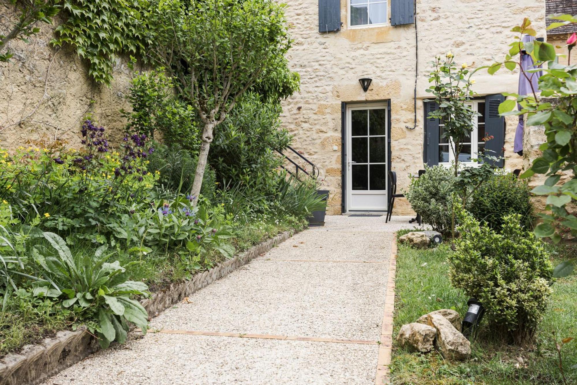 Le Trefle A Quatre Feuilles Hotel Siorac-en-Perigord Exterior photo
