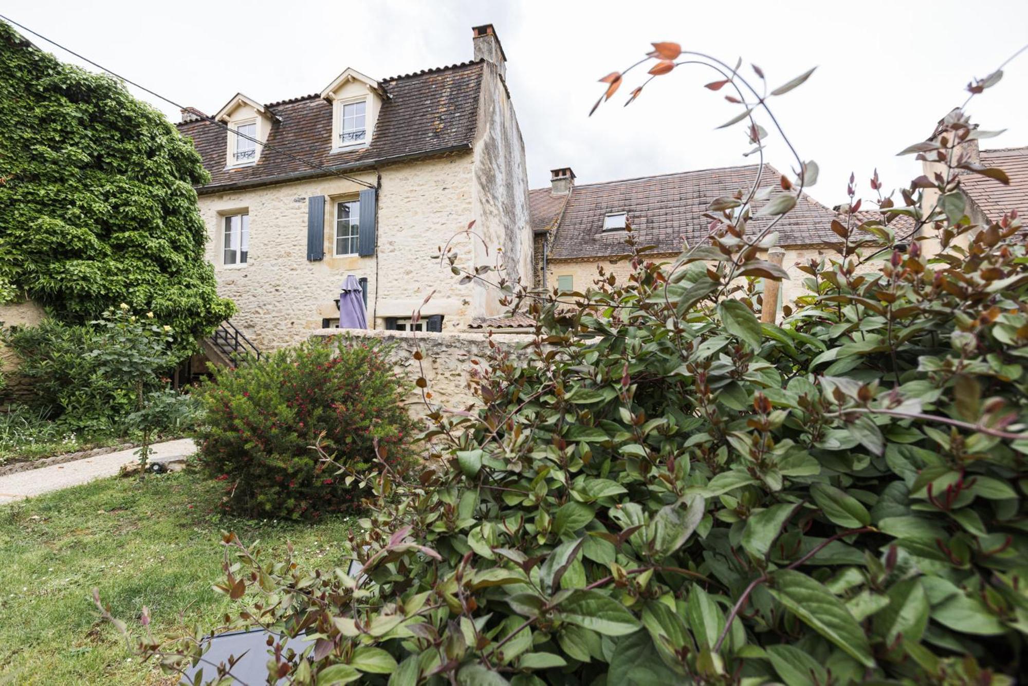 Le Trefle A Quatre Feuilles Hotel Siorac-en-Perigord Exterior photo